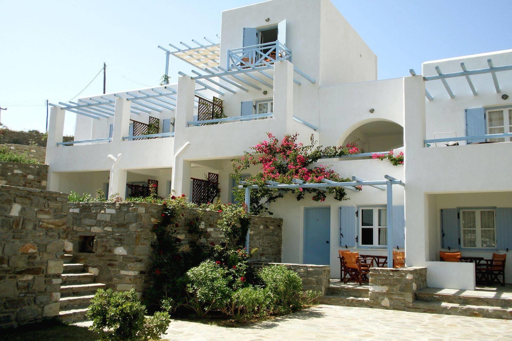 Paros Paradise Apartments Экстерьер фото