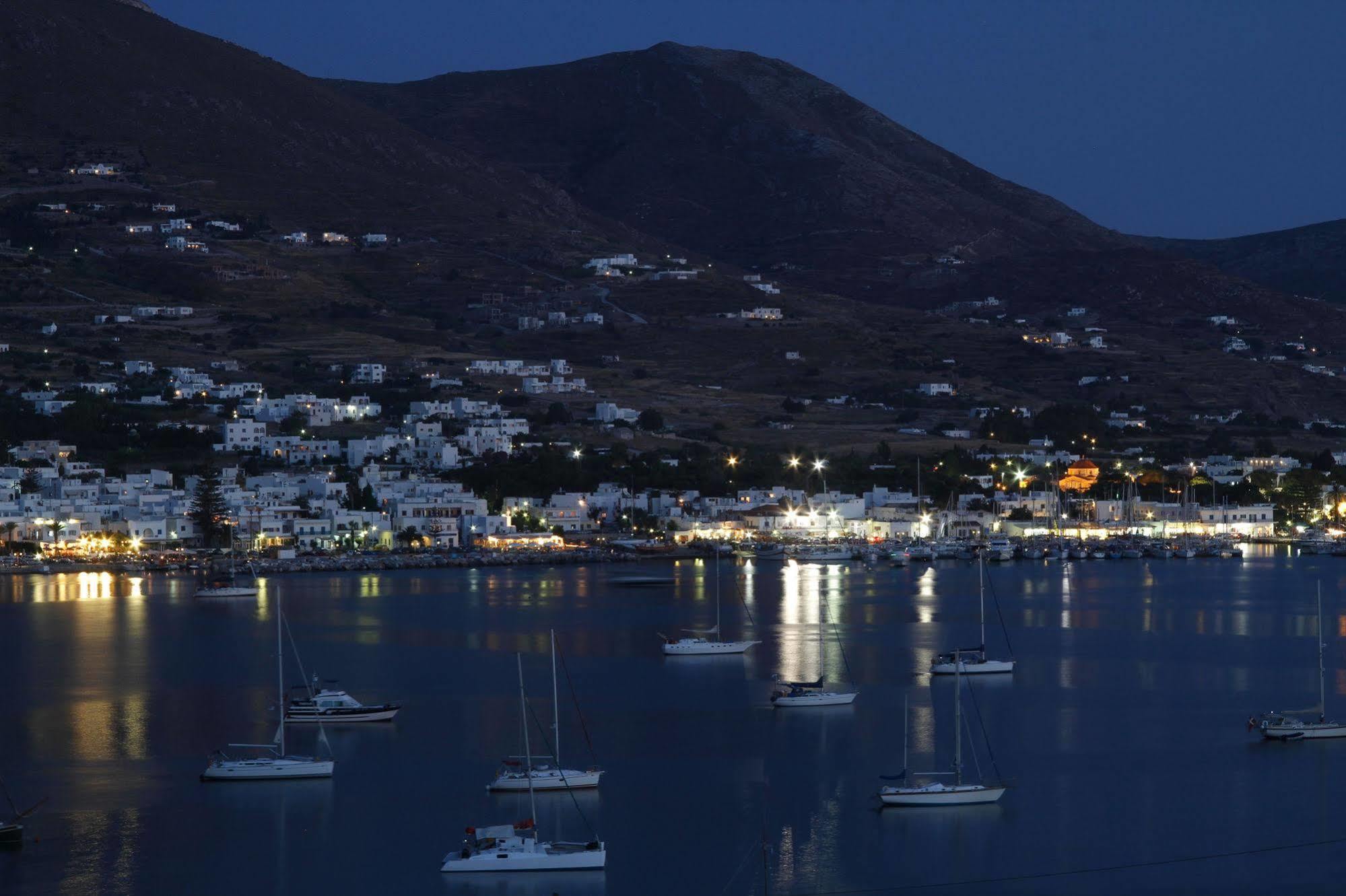 Paros Paradise Apartments Экстерьер фото