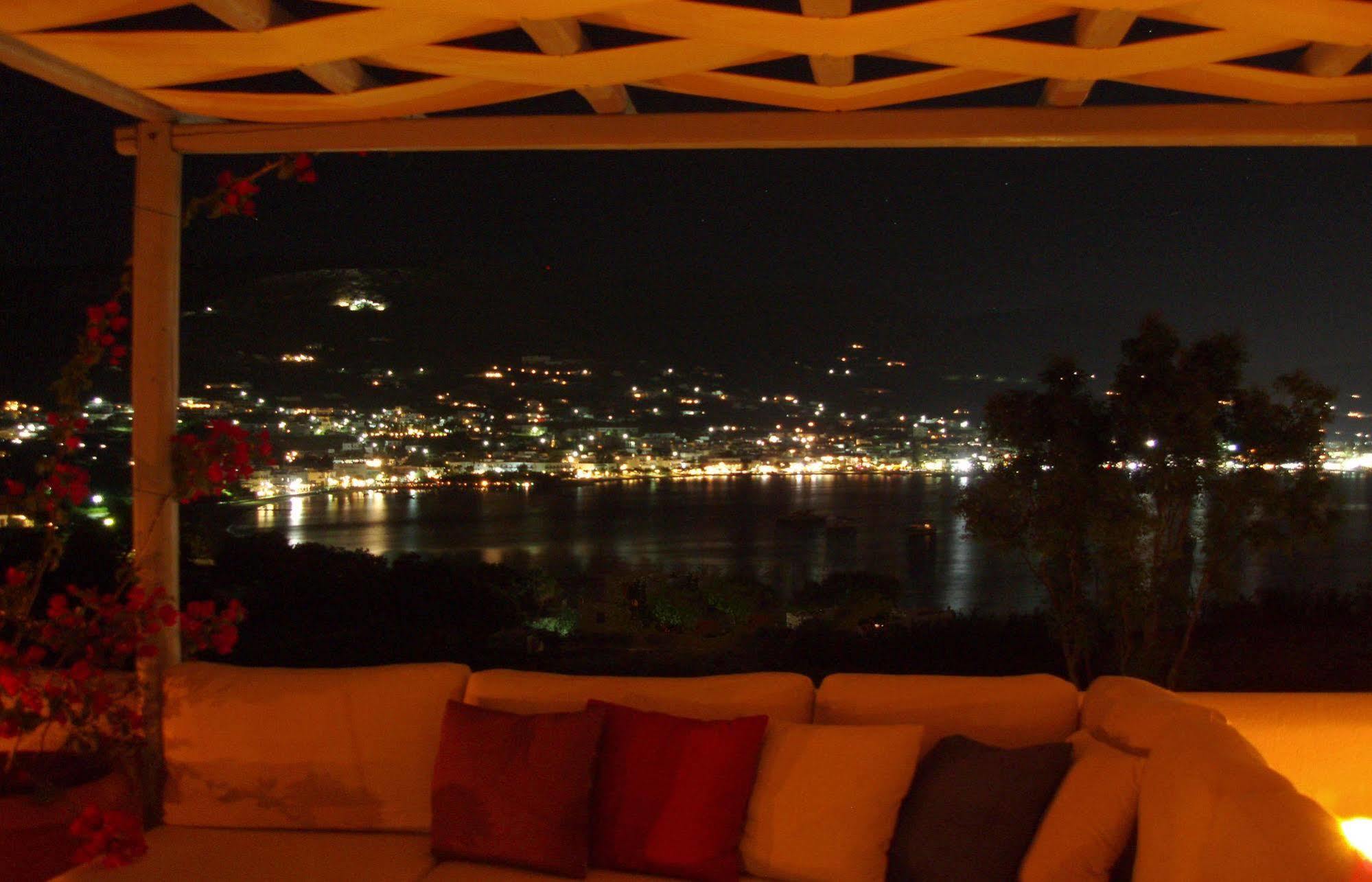 Paros Paradise Apartments Экстерьер фото
