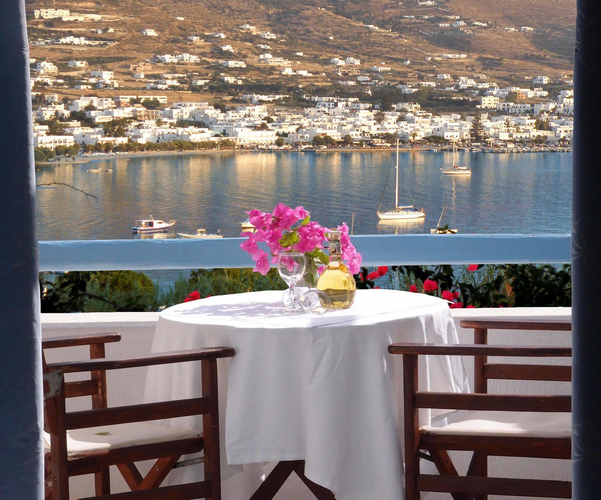 Paros Paradise Apartments Экстерьер фото