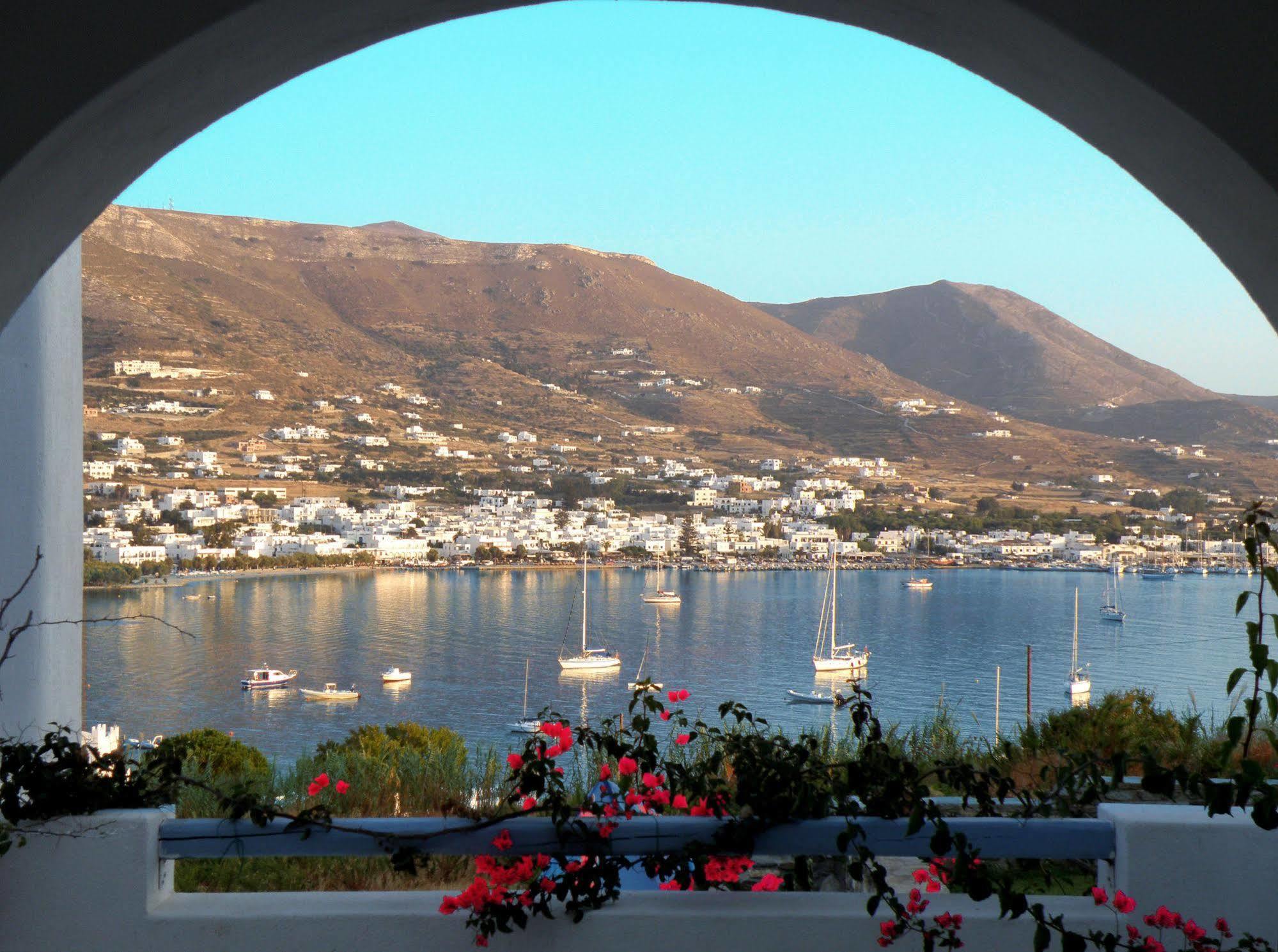 Paros Paradise Apartments Экстерьер фото